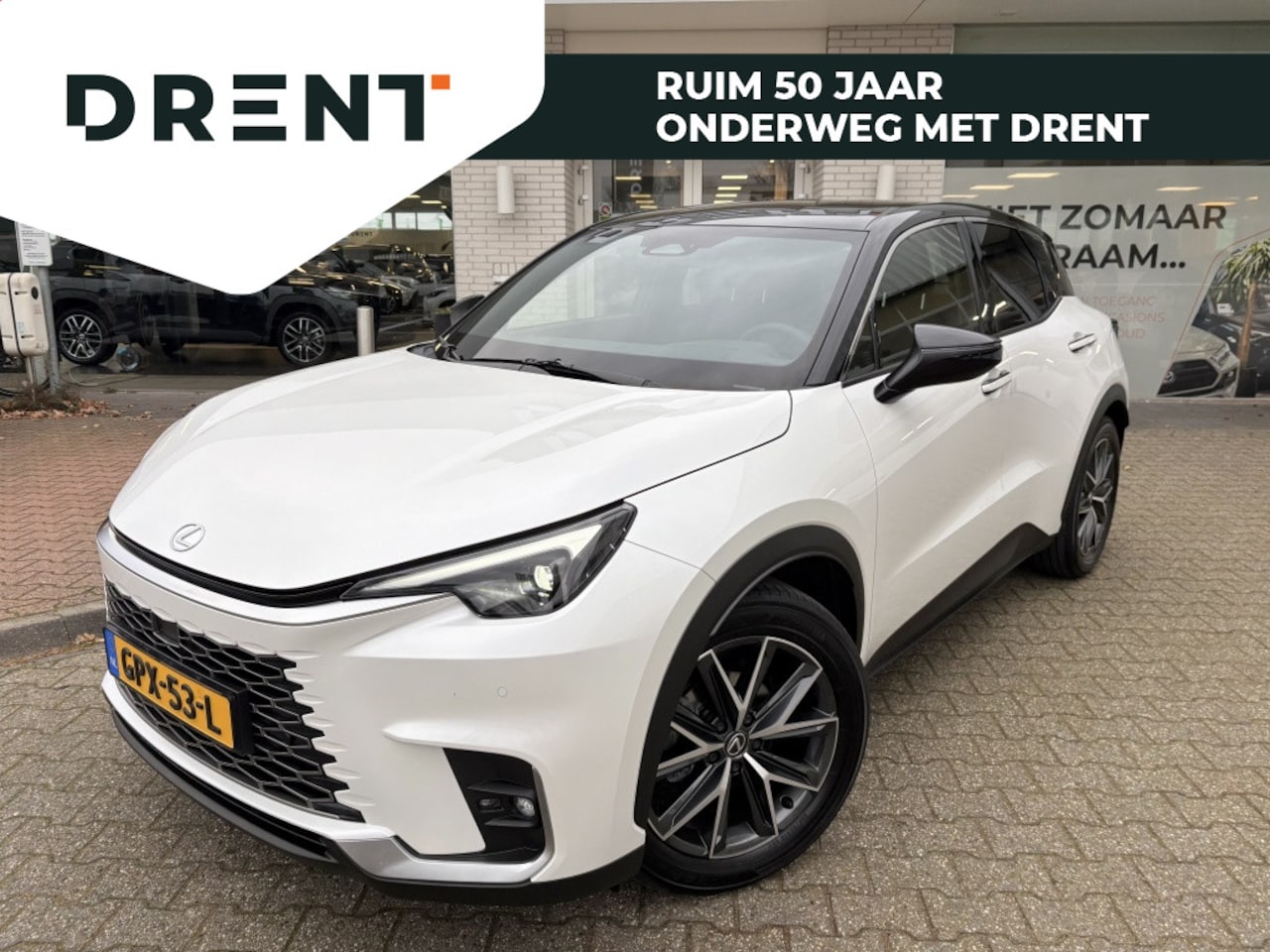 Lexus LBX - Emotion 2WD | Sensoren v/a | Leder | Blind Spot | Stoelverwarmin - AutoWereld.nl