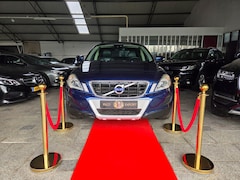 Volvo XC60 - 2.4 D5 AUT AWD PANO OCEAN RACE FULL 2012