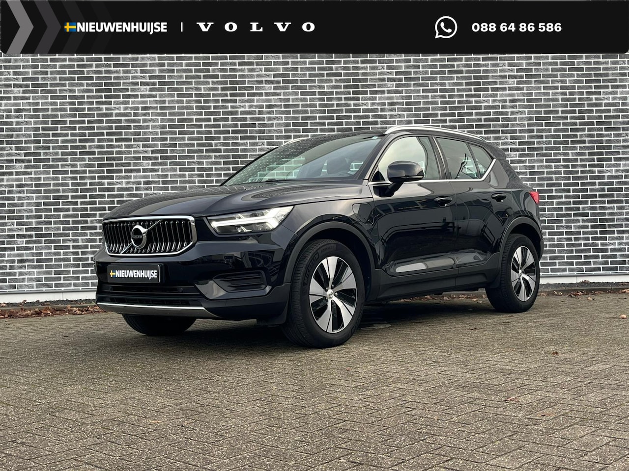 Volvo XC40 - T4 Recharge Inscription Expression | Cruise Control | Parkeersensoren Voor + Achter | Park - AutoWereld.nl