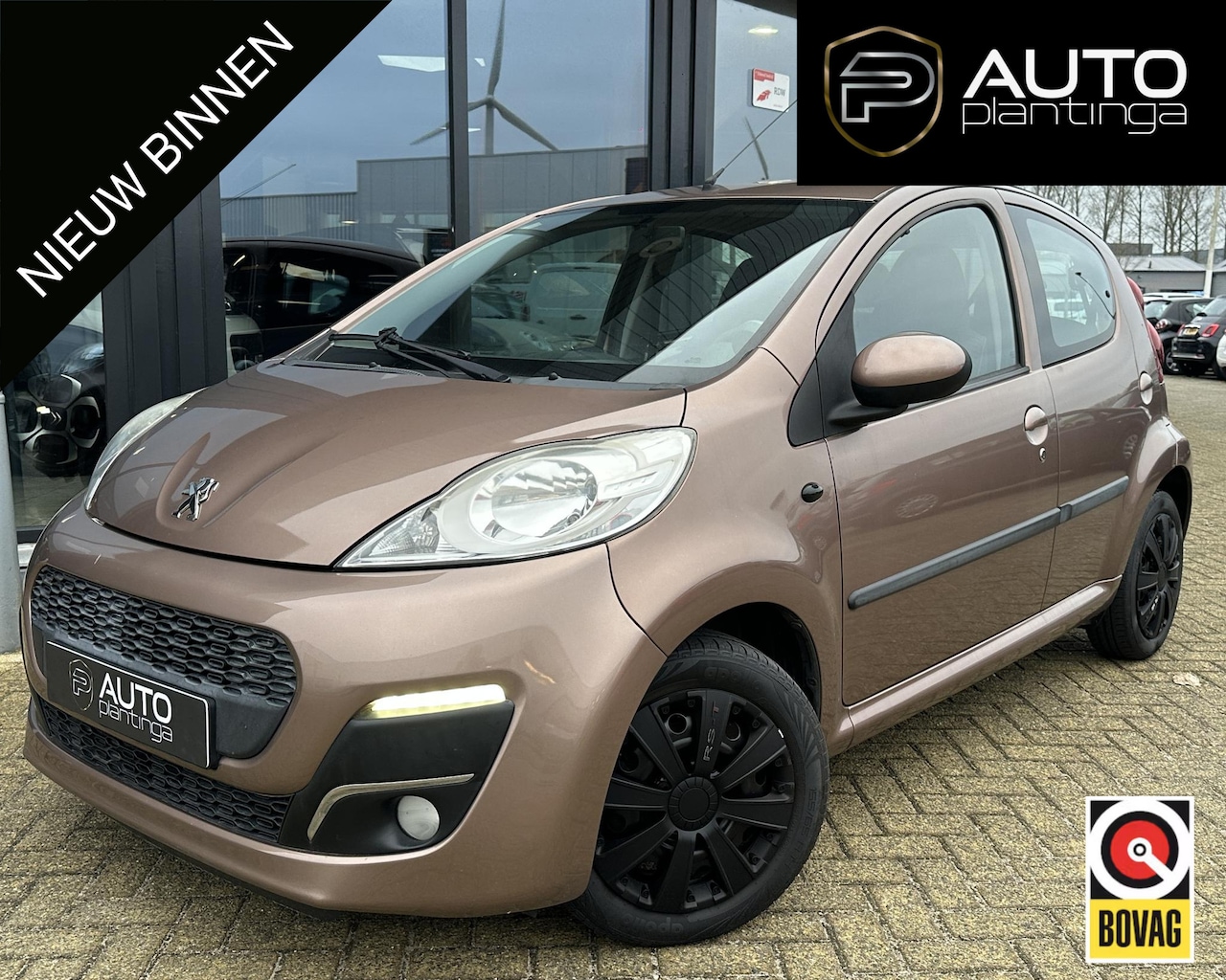 Peugeot 107 - 1.0 Active | Zeer Nette Staat! | 5 deurs | Airco | Premium Pack | Led dagrij verlichting | - AutoWereld.nl