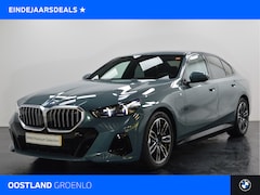 BMW 5-serie - 530e M Sport Automaat / Trekhaak / Achteruitrijcamera / Adaptieve LED / Comfort Access / P