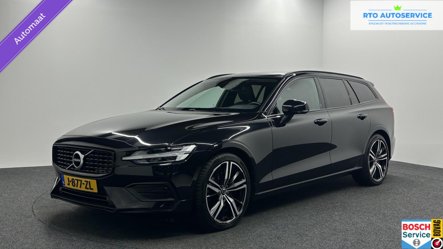 Volvo V60 - 2.0 B3 Momentum Advantage LEER TREKHAAK STUUR?STOELVERWARMING NAVI CARPLAY. - AutoWereld.nl
