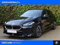 BMW 1-serie - 120 M Sport Automaat / Sportstoelen / M Adaptief onderstel / Comfort Access / Adaptieve LE