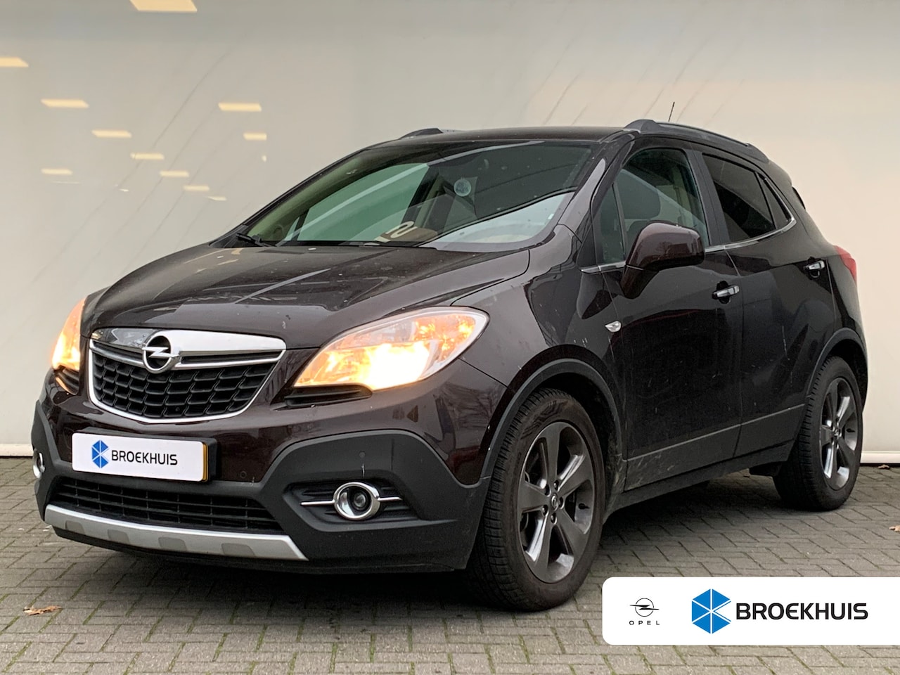 Opel Mokka - 1.4 T Cosmo Airco | Camera | Cruise Control | Leder | Stoel-Stuurverwarming | Pano | - AutoWereld.nl
