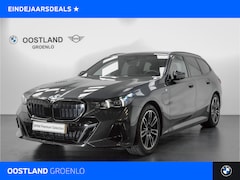 BMW 5-serie Touring - 530e M Sport Automaat / Trekhaak / Stoelventilatie / Comfort Access / Parking Assistant Pl