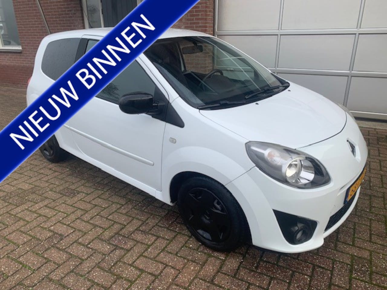 Renault Twingo - 1.2-16V Dynamique Airco / Cruise-controle - AutoWereld.nl