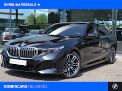 BMW 5-serie - 530e M Sport Automaat / Achteruitrijcamera / Stoelverwarming / M Sportonderstel / Adaptiev