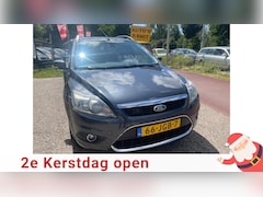 Ford Focus Wagon - 1.8 Titanium Flexi Fuel CRUISE CONTR NAV AIRCO SPORTV