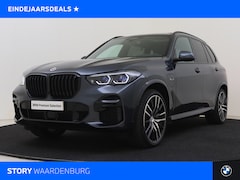 BMW X5 - xDrive45e High Executive M Sport Automaat / Panoramadak / Trekhaak / Laserlight / Achterui