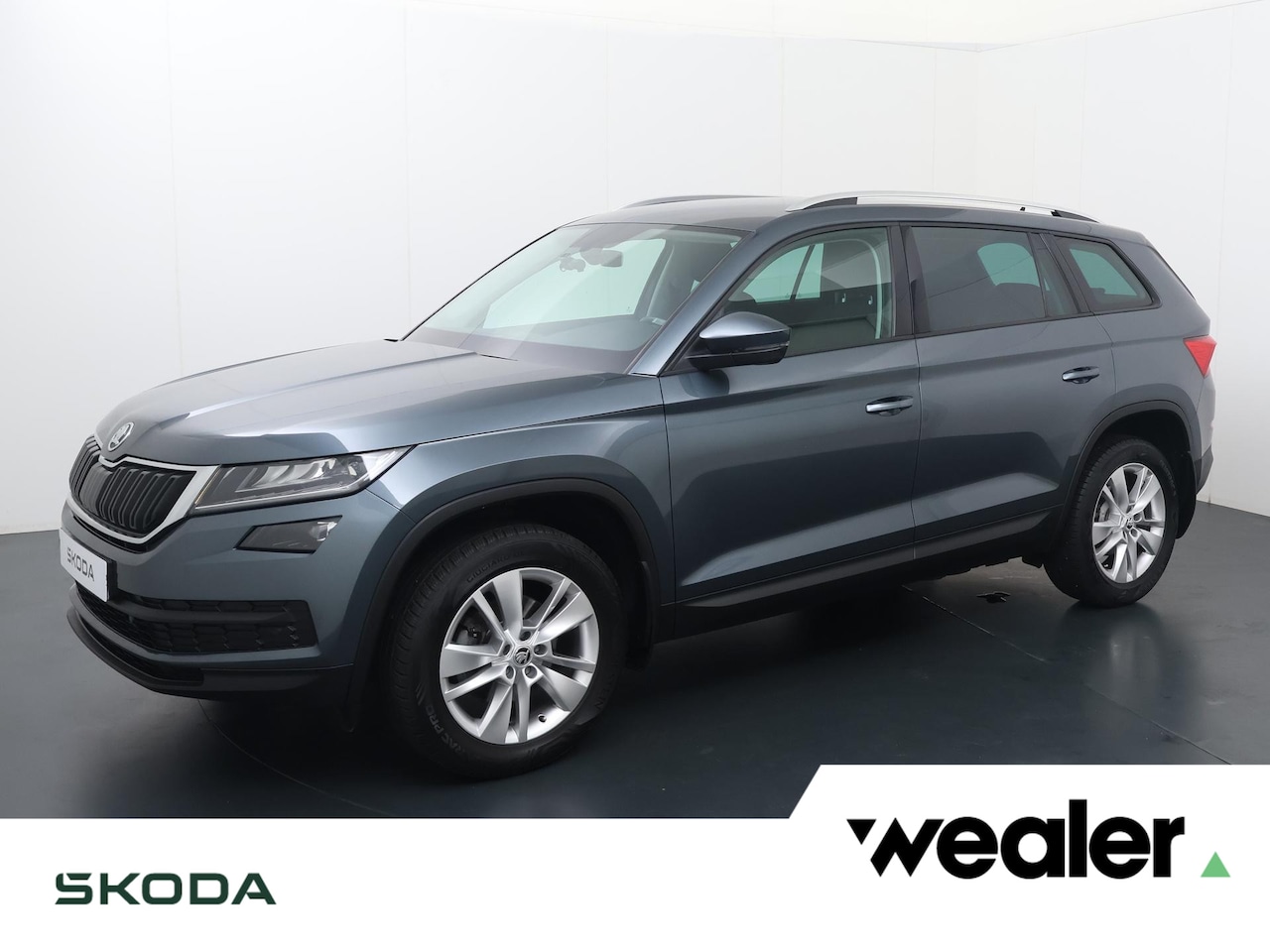 Skoda Kodiaq - 1.5 TSI Ambition Business | 150 PK | Automaat | Trekhaak | Stoelverwarming | Navigatie - AutoWereld.nl