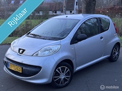 Peugeot 107 - 1.0-12V