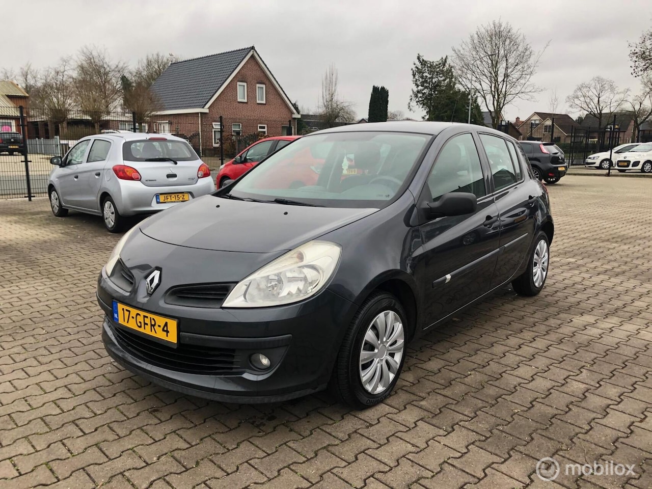 Renault Clio - 1.2-16V 5DRS AIRCO ELL PAKK NW TRH - AutoWereld.nl