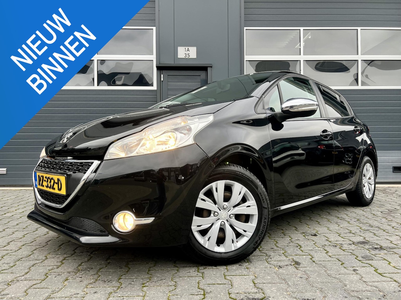Peugeot 208 - 1.2 PureTech Style *NAVI*CRUISE*VOL - AutoWereld.nl