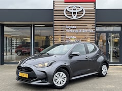 Toyota Yaris - 1.5 Hybrid Active | All Seasons | Navigatie | Carplay