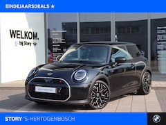 MINI Cooper S - Hatchback / Favoured Trim / Pakket XL / 18 inch Night Flash Spoke 2-tone