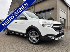 Dacia Lodgy - 1.6 SCe Stepway 7-Persoons Navigatie / Carplay / Parkeersensors