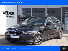BMW 3-serie - 330e High Executive Sport Line Automaat / Sportstoelen / Achteruitrijcamera / LED / Comfor