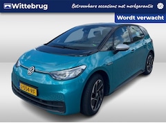 Volkswagen ID.3 - First 58 kWh / Navigatie / Parkeersensoren V+A / App connect / Lichtmetaal 18 inch /
