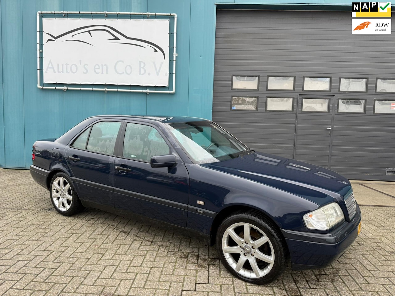 Mercedes-Benz C-klasse - 180 Classic EXPORT - AutoWereld.nl