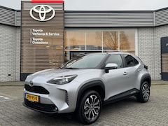 Toyota Yaris Cross - HYBRID 115 DYNAMIC STOEL/STUURVERW APPLE/ANDROID KEYLESS 17" LM-VELGEN CLIMA AD-CRUISE CAM