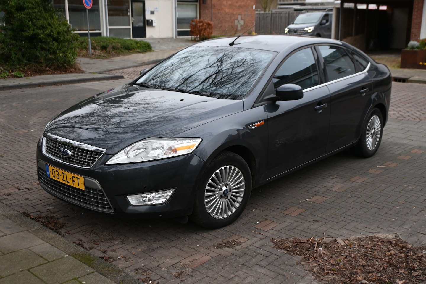 Ford Mondeo - 2.0-16V Titanium - AutoWereld.nl