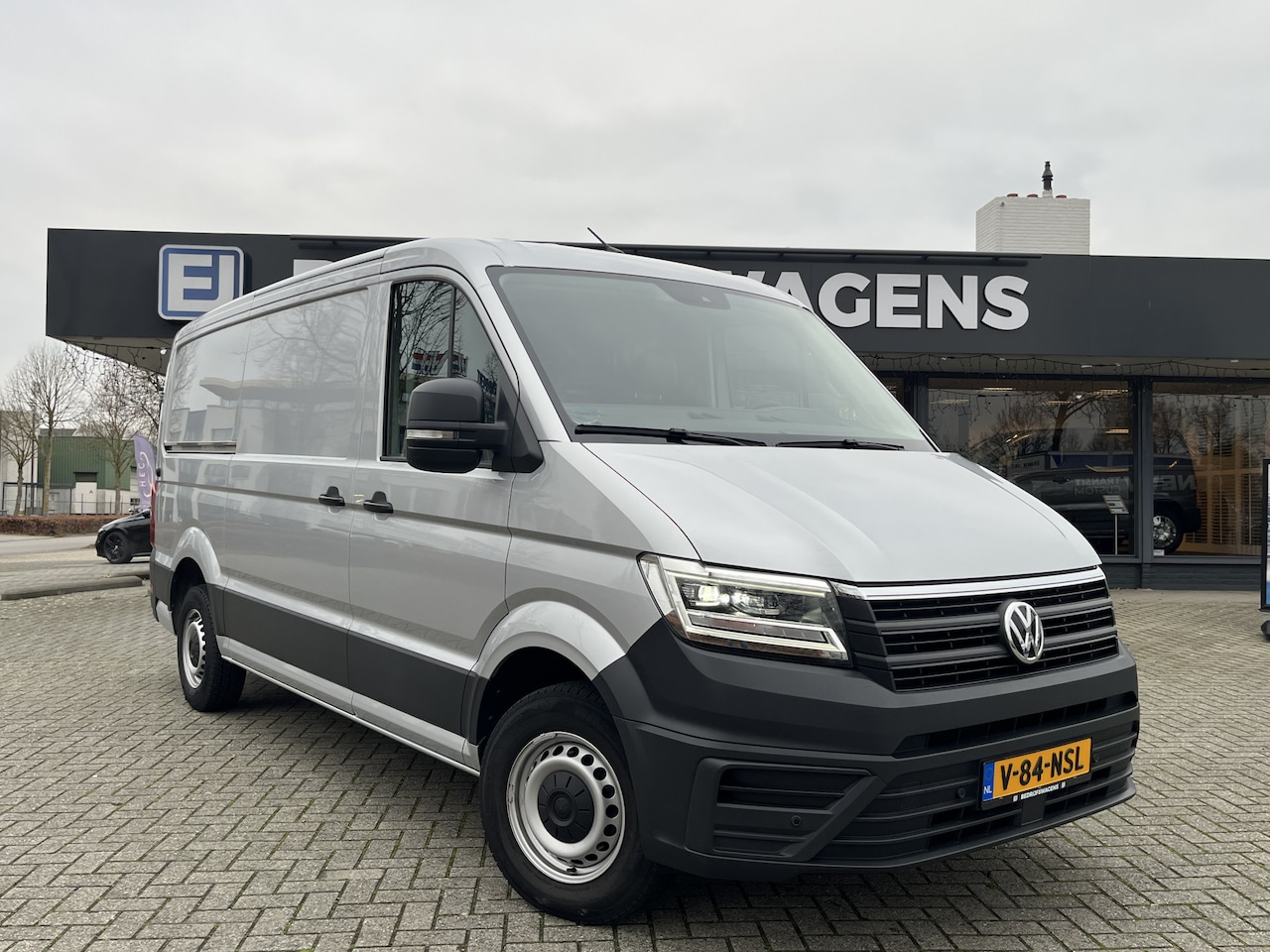 Volkswagen Crafter - 35 2.0 TDI L3H2 Comfortline 177pk Automaat 8-traps - AutoWereld.nl