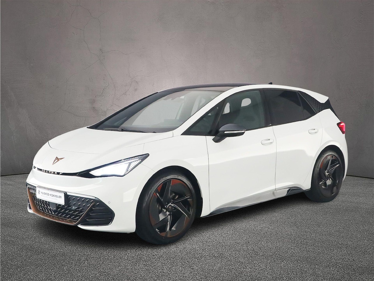 CUPRA Born - Copper Edition One 204pk Automaat Warmtepomp, Panoramadak, Adaptive cruise control, 360 ca - AutoWereld.nl