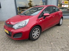 Kia Rio - 1.2 CVVT ComfortLine | Trekhaak | Airco | 5-deurs