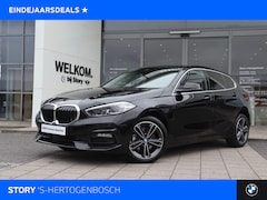 BMW 1-serie - 118i Sport Line Automaat / Sportstoelen / LED / Live Cockpit Professional / Cruise Control