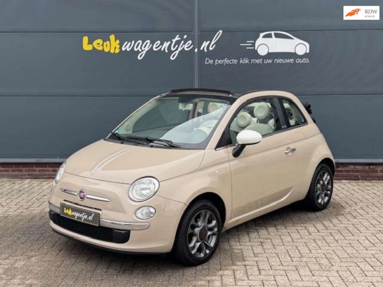 Fiat 500 C - 1.2 Lounge Color Therapy *speciale uitvoering - AutoWereld.nl