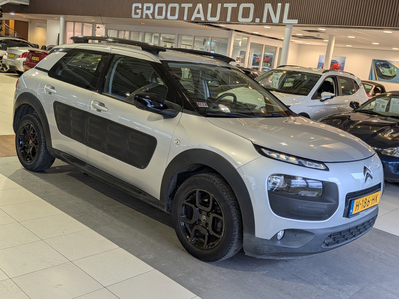 Citroën C4 Cactus - 1.2 PureTech Business Airco, Cruise Control, Stuurbekrachtiging - AutoWereld.nl