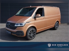 Volkswagen Transporter - 150PK Automaat L1 Apple Carplay Trekhaak Cruise Parkeersensoren LED Stoel- en Voorruitverw
