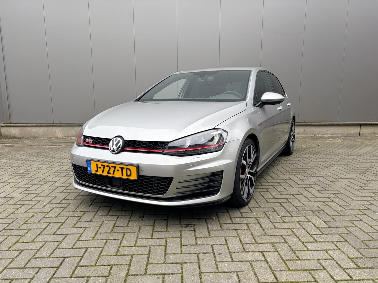 Volkswagen Golf - 2.0 TSI GTI Performance 2.0 TSI GTI Performance - AutoWereld.nl