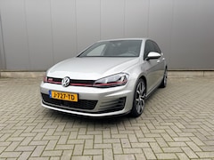Volkswagen Golf - 2.0 TSI GTI Performance