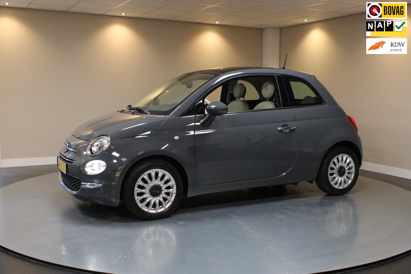 Fiat 500 - 0.9 TwinAir Turbo Lounge *35.000Km!* Pano|Navi|Climate|NAP - AutoWereld.nl