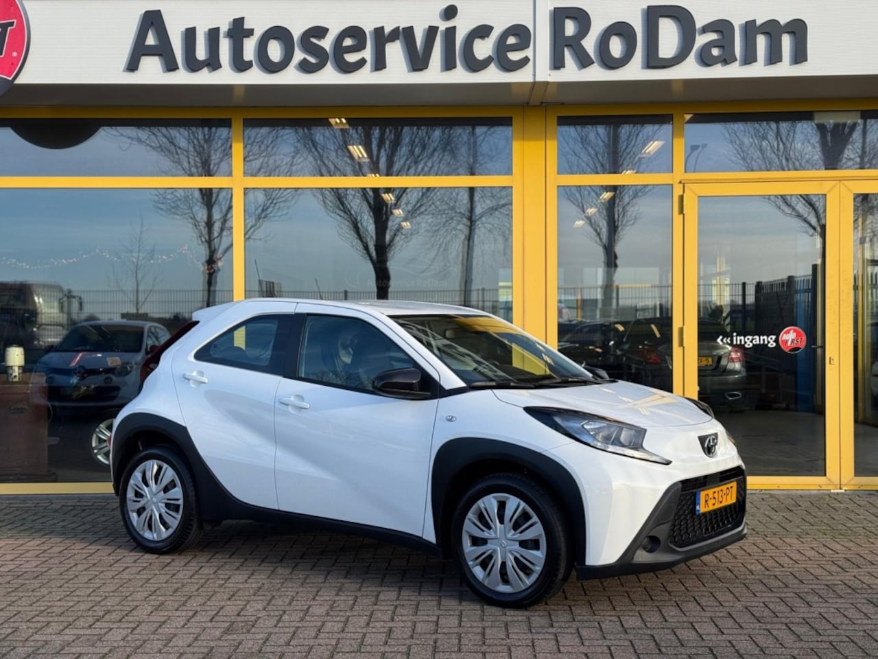 Toyota Aygo X - 1.0 VVT-i S-CVT Play | BOVAG GARANTIE - AutoWereld.nl