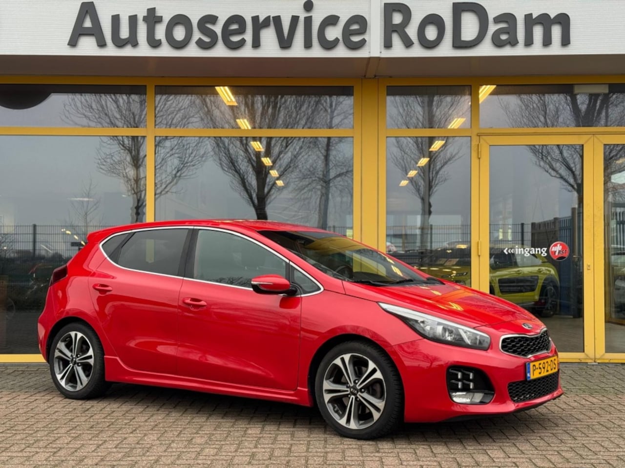 Kia Cee'd - 1.0 T-GDi DynamicL. | GARANTIE - AutoWereld.nl