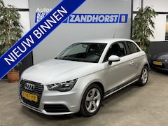 Audi A1 - 1.2 TFSI Ambition // Stoelverw. // LM velgen