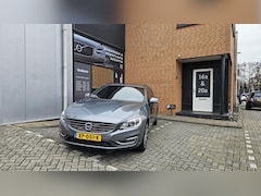 Volvo V60 - 2.0 D4 Nordic+ Volledig Dealer onderhouden