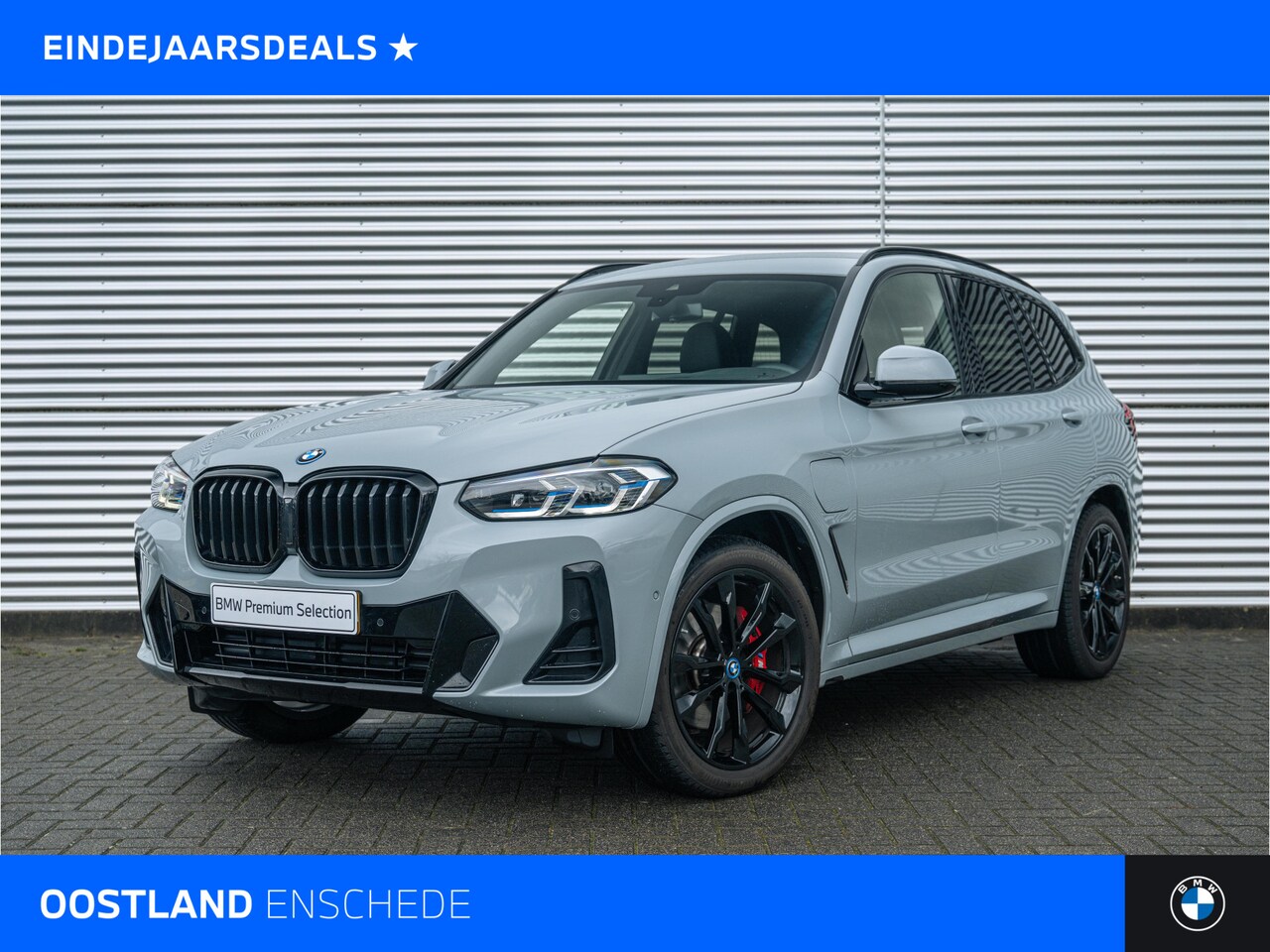 BMW X3 - xDrive30e High Executive M Sport Automaat / Sportstoelen / Laserlight / Head-Up / Achterui - AutoWereld.nl