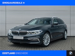 BMW 5-serie Touring - 520i High Executive Luxury Line Automaat / Panoramadak / Trekhaak / Achteruitrijcamera / S