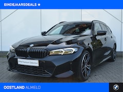 BMW 3-serie Touring - 330i M Sport Automaat / Panoramadak / Sportstoelen / Adaptieve LED / Parking Assistant / C