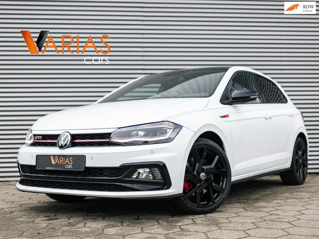 Volkswagen Polo - 2.0 TSI GTI Roofpack Navi Carplay camera - AutoWereld.nl