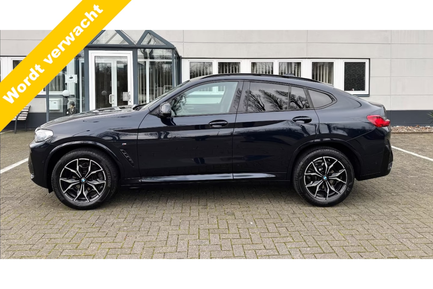 BMW X4 - xDrive20i M Sport Leder/Panorama Dak/Trekhaak. - AutoWereld.nl
