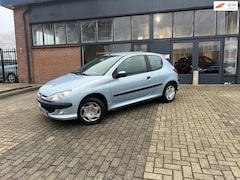 Peugeot 206 - 1.1 XR Challenge, Nieuwe apk