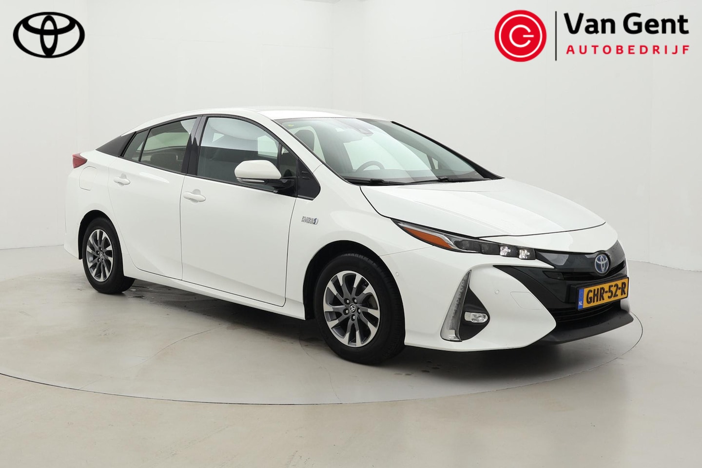 Toyota Prius - 1.8 Plug-in Executive | Fietsensteun | Leder | Dodehoek detectie | Navigatie | Stoelverwar - AutoWereld.nl