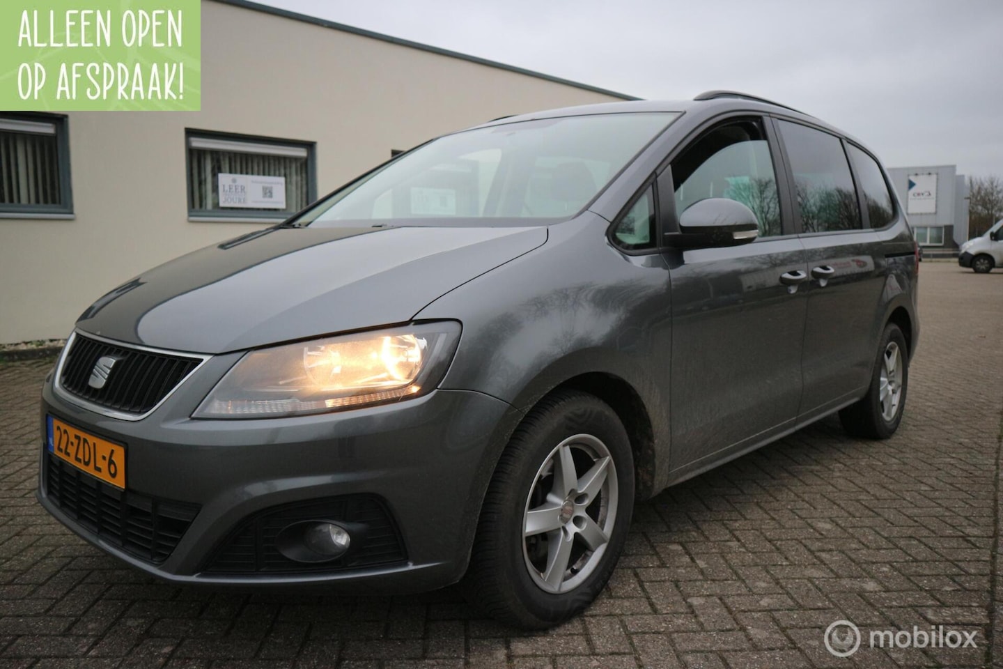 SEAT Alhambra - 2.0 TDI Reference ECC/NAVIGATIE/BJ 11-10-2012 - AutoWereld.nl