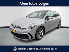 Volkswagen Golf - 1.5 eTSI R-Line Business | Panoramadak | LED Matrix | Camera | Nieuw binnen