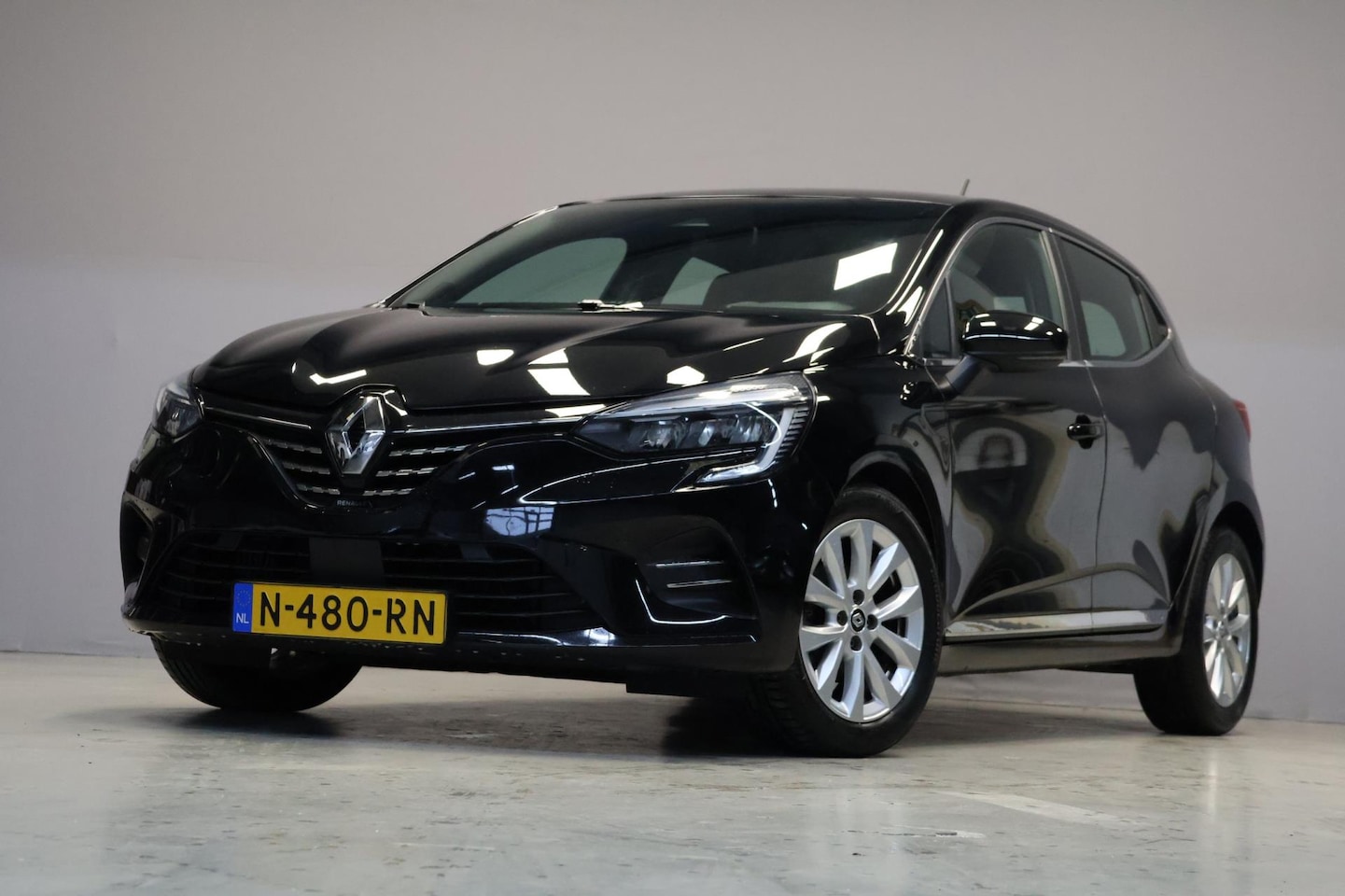 Renault Clio - 1.0 TCe Intens |Carplay|PDC|Led| - AutoWereld.nl