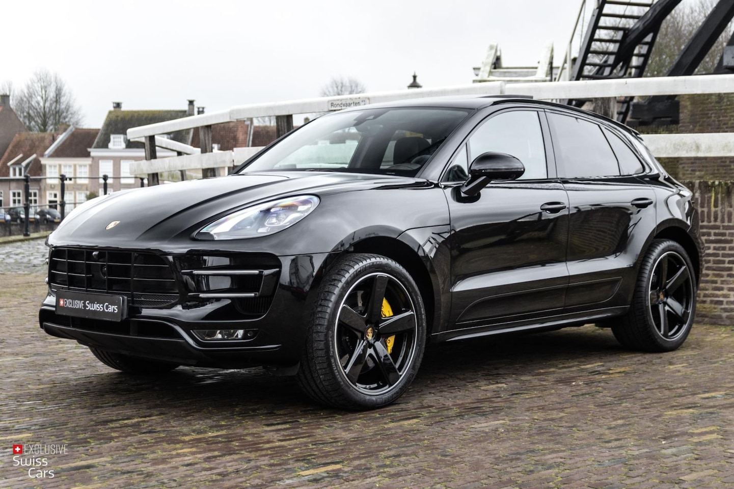 Porsche Macan - 3.6 Turbo|PCCB|Trekhaak|Pano.|ACC - AutoWereld.nl